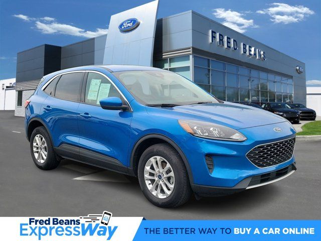 2021 Ford Escape SE