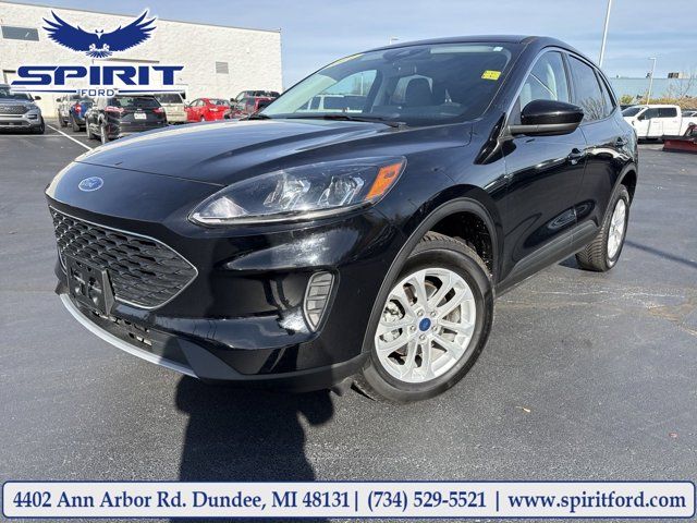 2021 Ford Escape SE