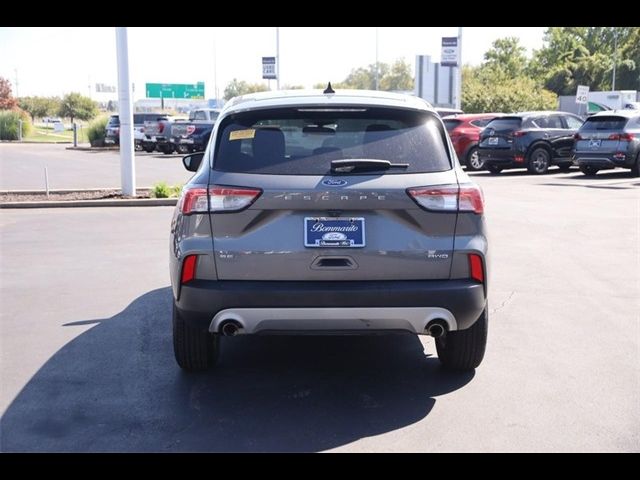 2021 Ford Escape SE