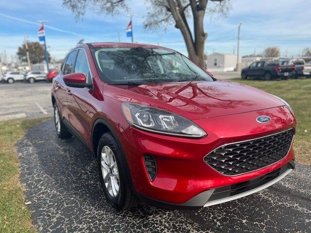 2021 Ford Escape SE