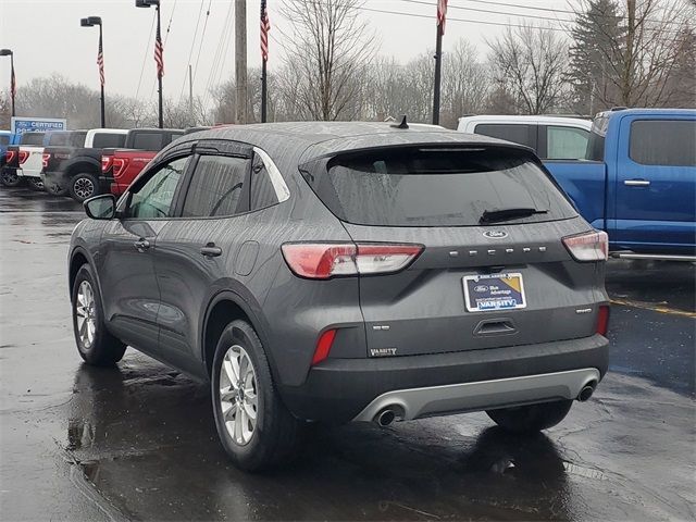 2021 Ford Escape SE