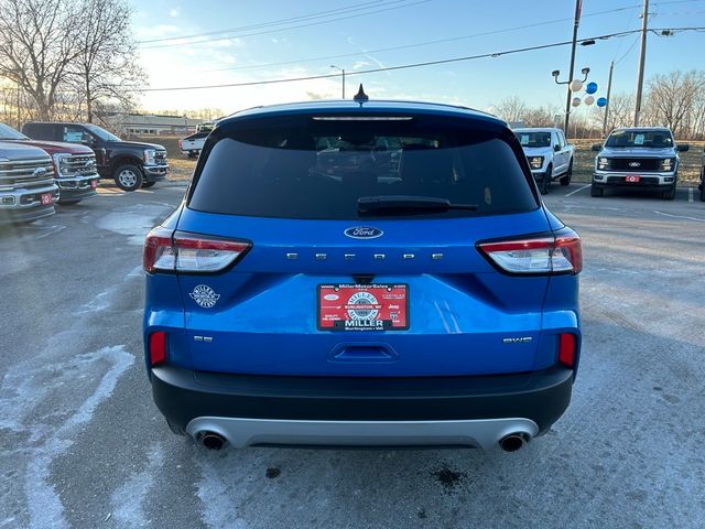 2021 Ford Escape SE