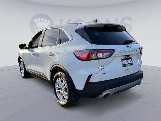 2021 Ford Escape SE