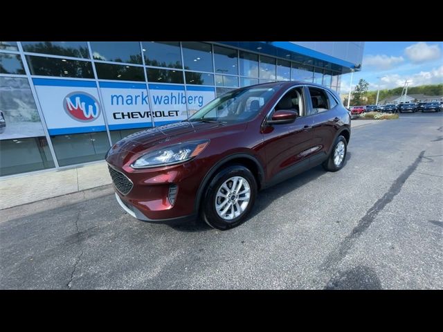 2021 Ford Escape SE