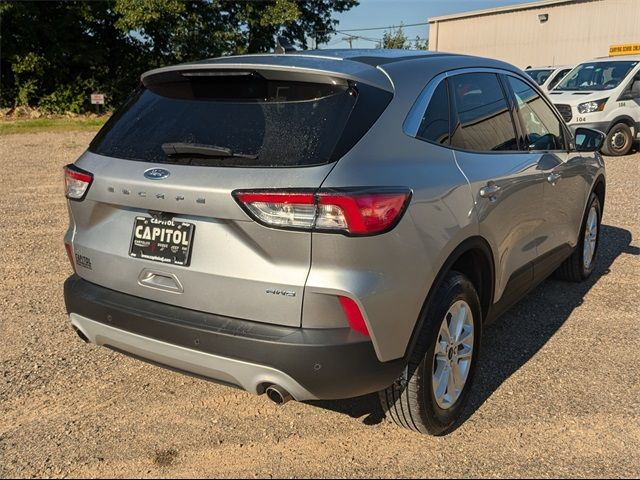 2021 Ford Escape SE