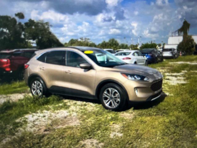 2021 Ford Escape SE