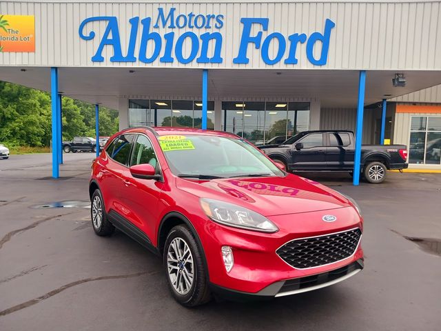 2021 Ford Escape SEL