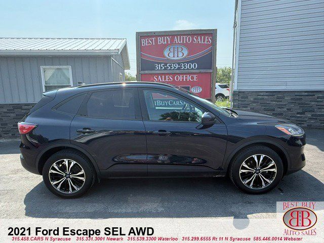 2021 Ford Escape SEL