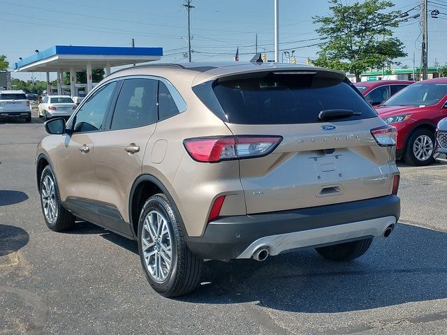 2021 Ford Escape SEL