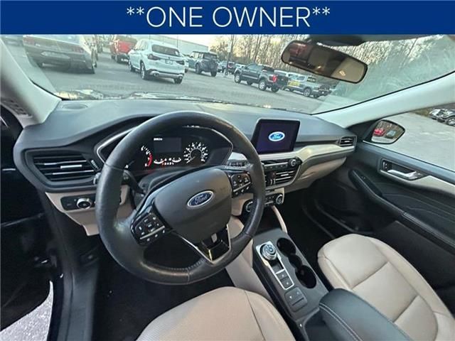 2021 Ford Escape SEL
