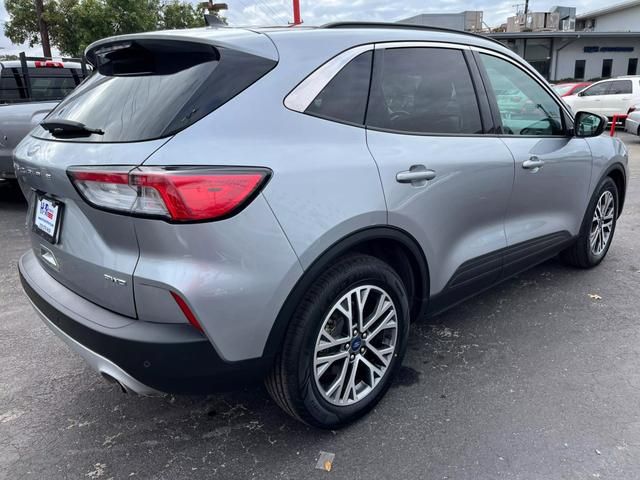 2021 Ford Escape SEL