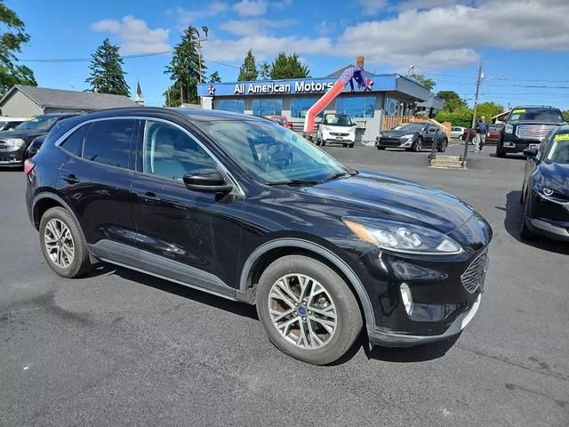 2021 Ford Escape SEL