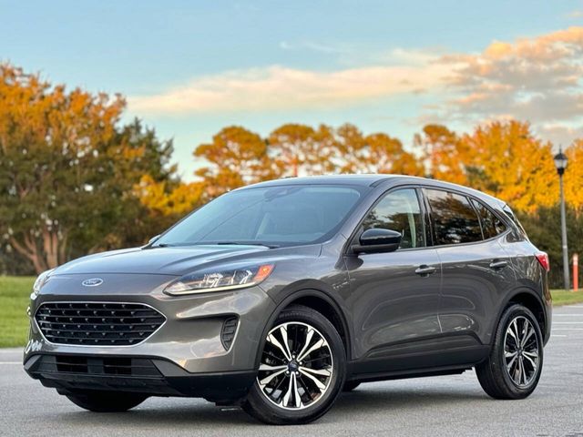 2021 Ford Escape SE