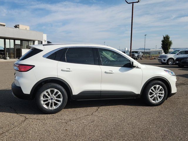 2021 Ford Escape Hybrid SE