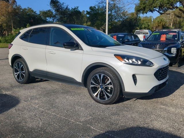 2021 Ford Escape Hybrid SE