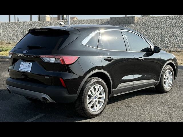 2021 Ford Escape Hybrid SE