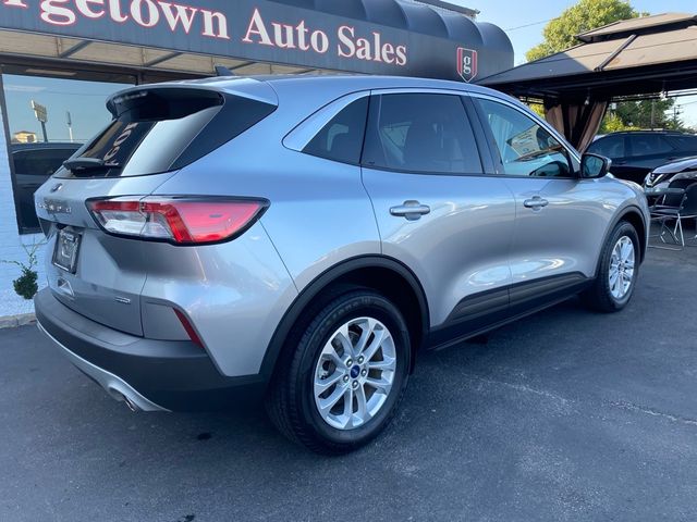 2021 Ford Escape Hybrid SE