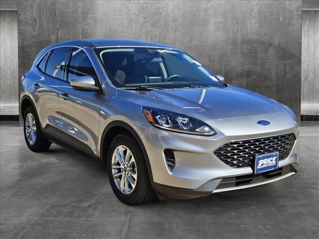 2021 Ford Escape Hybrid SE