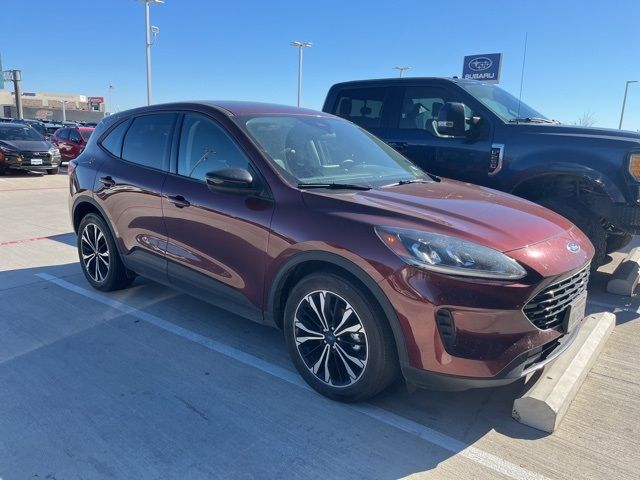 2021 Ford Escape Hybrid SE