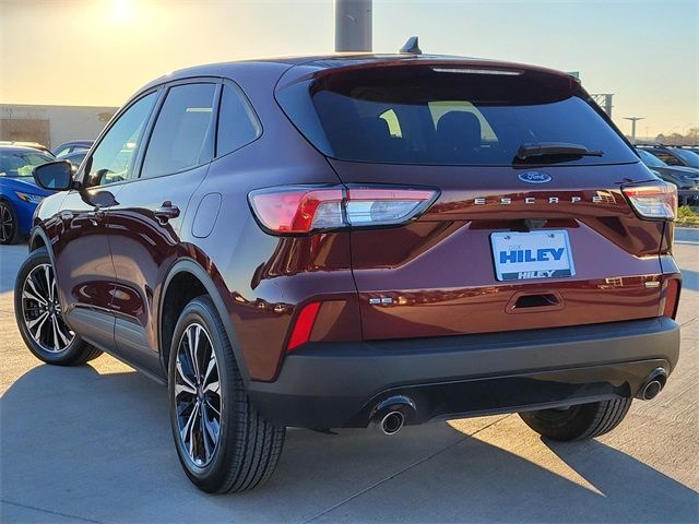 2021 Ford Escape Hybrid SE