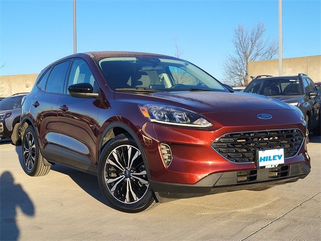 2021 Ford Escape Hybrid SE