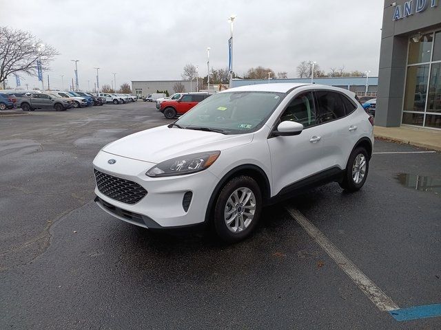 2021 Ford Escape Hybrid SE