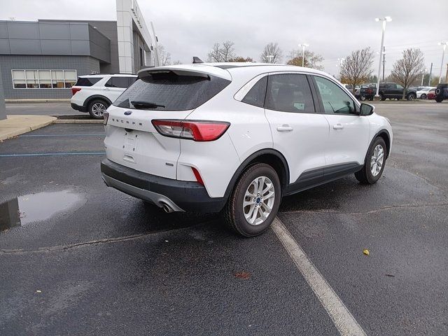 2021 Ford Escape Hybrid SE