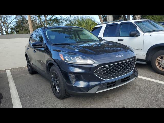 2021 Ford Escape Hybrid SE