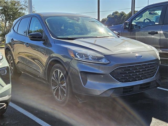 2021 Ford Escape Hybrid SE