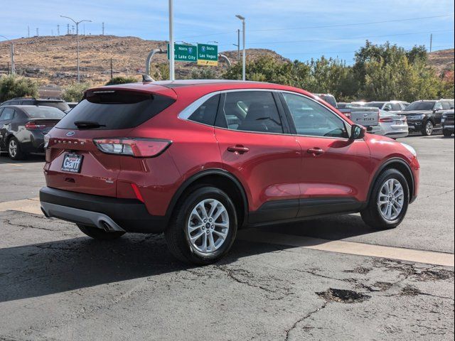 2021 Ford Escape Hybrid SE