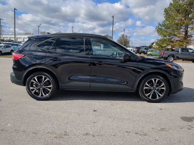 2021 Ford Escape Hybrid SE