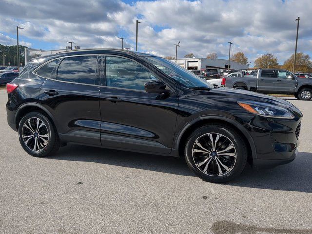 2021 Ford Escape Hybrid SE