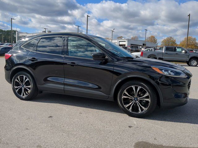 2021 Ford Escape Hybrid SE