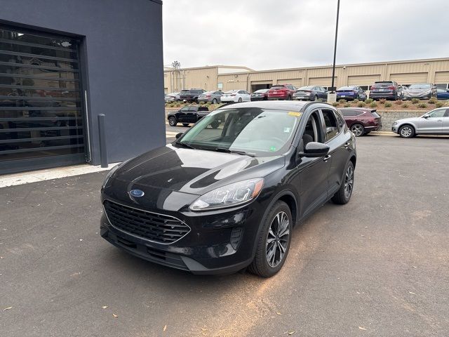 2021 Ford Escape Hybrid SE