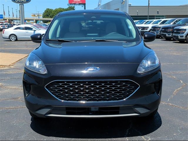 2021 Ford Escape Hybrid SE