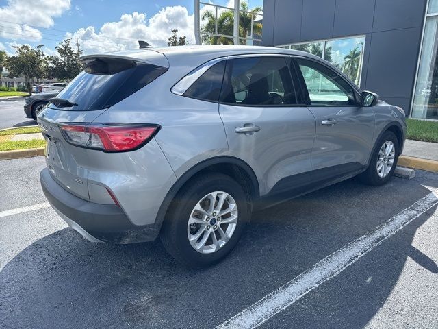 2021 Ford Escape Hybrid SE