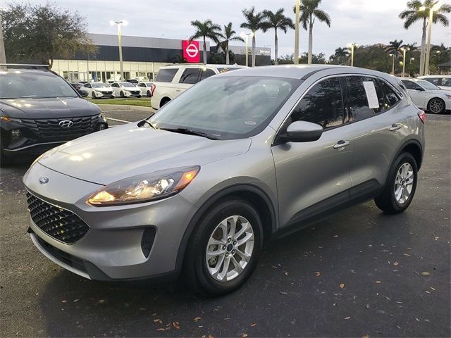 2021 Ford Escape Hybrid SE