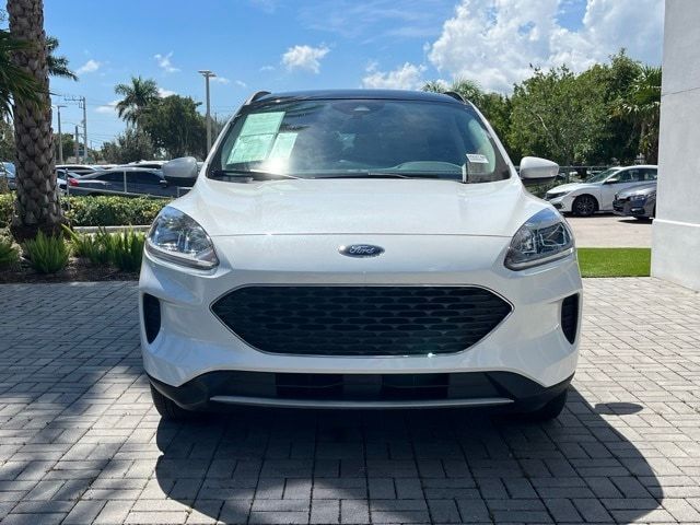 2021 Ford Escape Hybrid SE