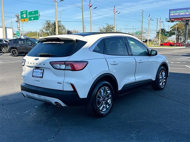 2021 Ford Escape Hybrid SE