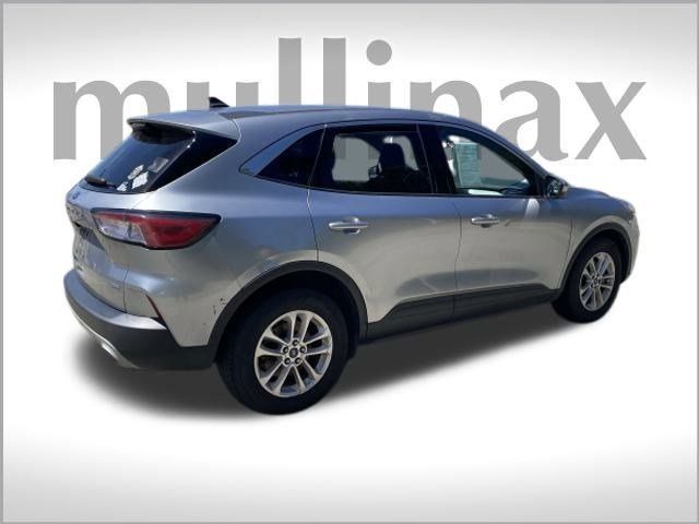 2021 Ford Escape Hybrid SE