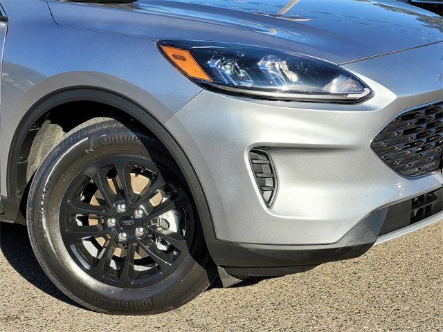 2021 Ford Escape Hybrid SE