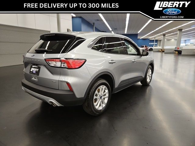 2021 Ford Escape Hybrid SE