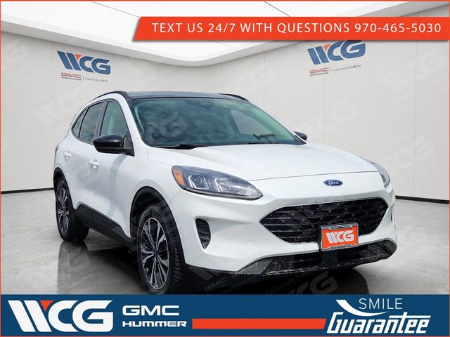 2021 Ford Escape Hybrid SE