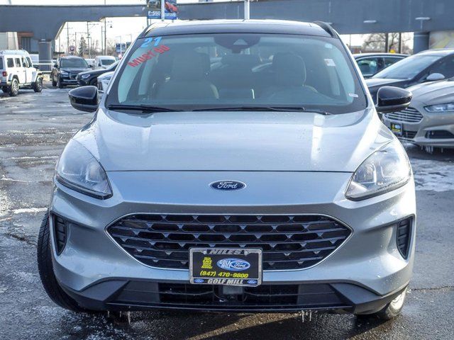 2021 Ford Escape Hybrid SE