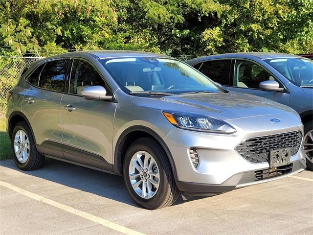 2021 Ford Escape Hybrid SE