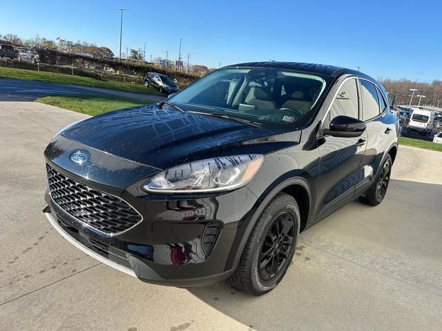 2021 Ford Escape Hybrid SE