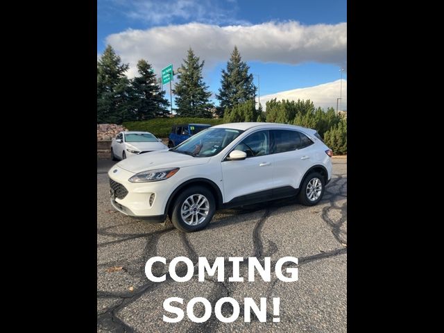 2021 Ford Escape Hybrid SE