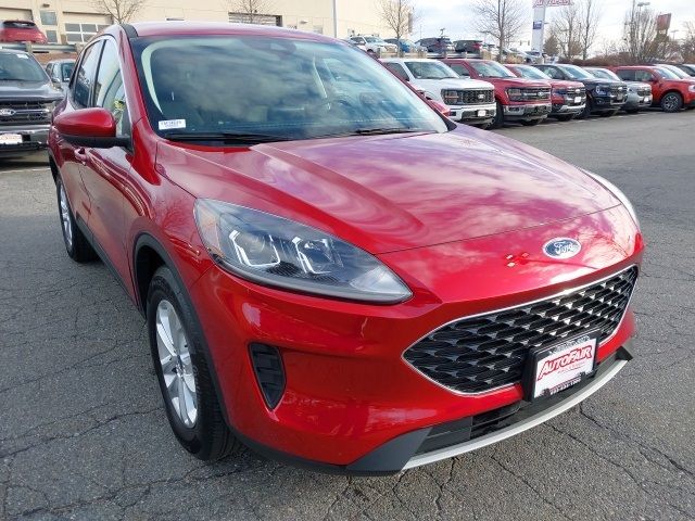 2021 Ford Escape Hybrid SE