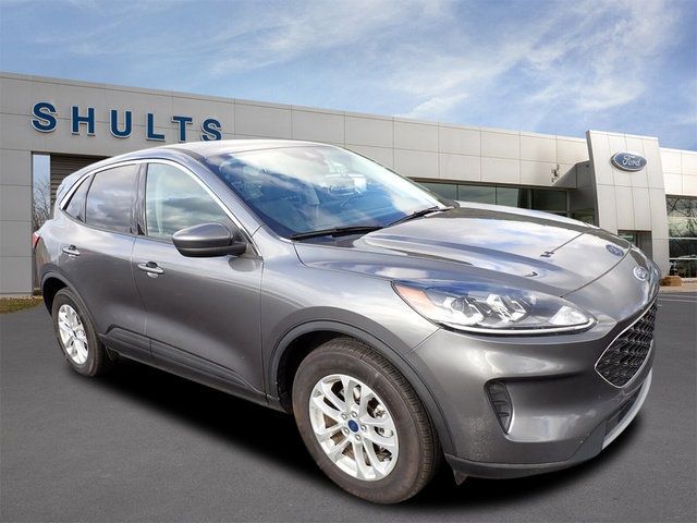 2021 Ford Escape Hybrid SE