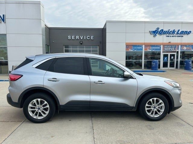 2021 Ford Escape Hybrid SE